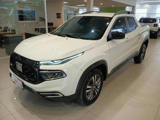 FIAT TORO 1.3 TURBO 270 FLEX FREEDOM AT6 FIAT TORO 1.3 TURBO 270 FLEX FREEDOM AT6